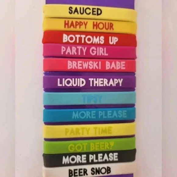 Pier 1 Beer/Bracelet Bands Set of 12 NWT - Picture 3 of 3